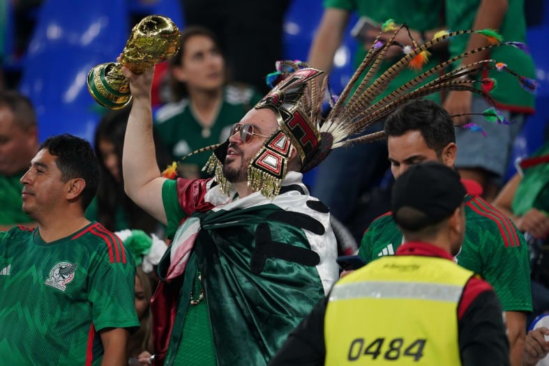 Mexicans brawl with Argentines in Qatar (VIDEO)