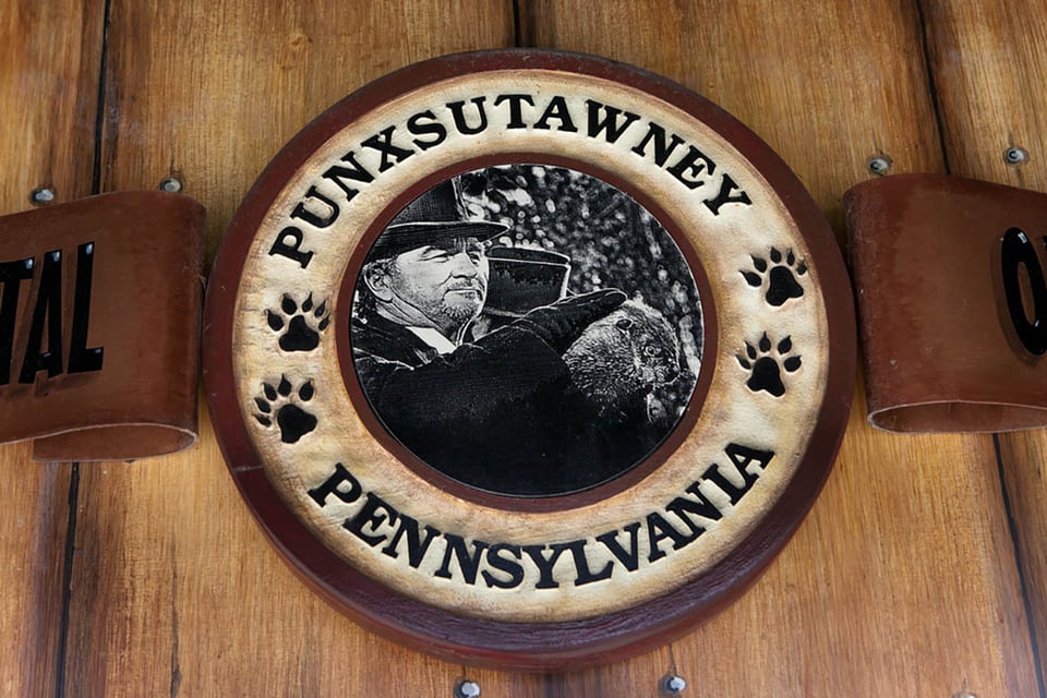 Punxsutawney, Pensilvania, Phil, la marmota, signo