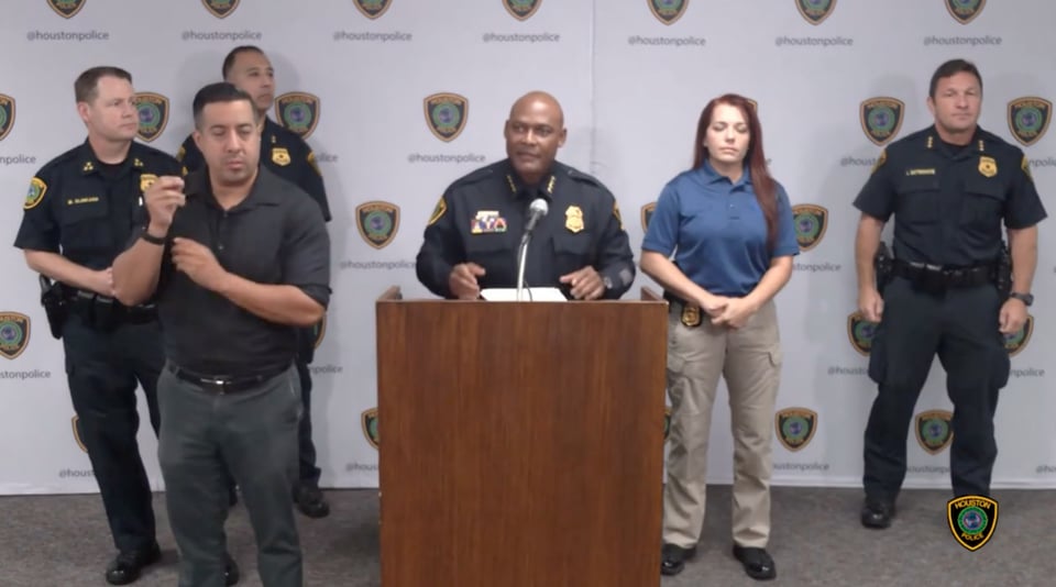 ÚLTIMA HORA: Oficial de policía es detenido tras dispararle a su esposa featured image