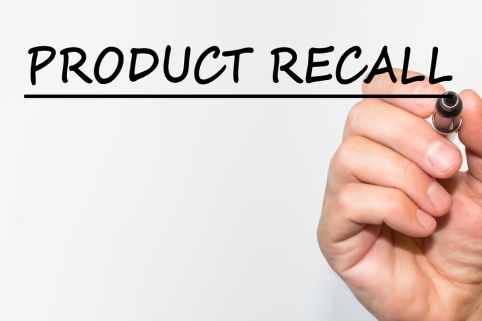Emiten recall de botas vaqueras por riesgo de lesiones