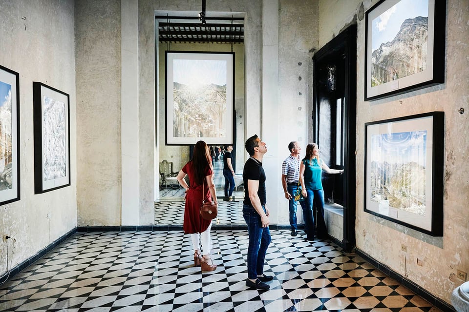 obra de arte, galería, pared, arte hispano, MundoNOW