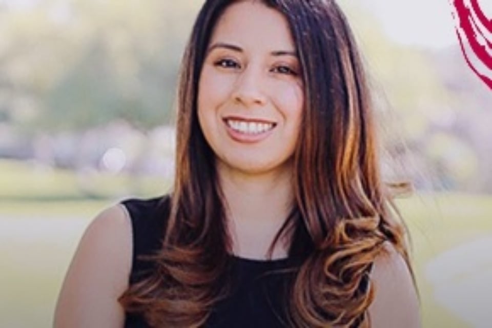 Hispanics making US history, Adriana Alejandre, therapist, mental health, MundoNOW