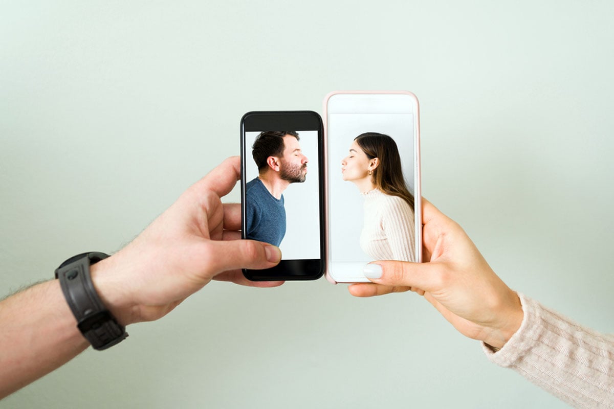 Digital Charm: How to flirt online