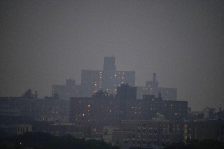 Incendios en Canadá provocan alertas por la calidad del aire en EEUU