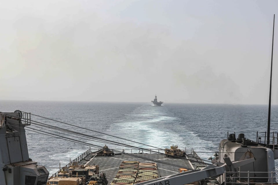 Relaciones Internacionales, Crisis Diplomática, Canal de Suez, Seguridad Marítima,