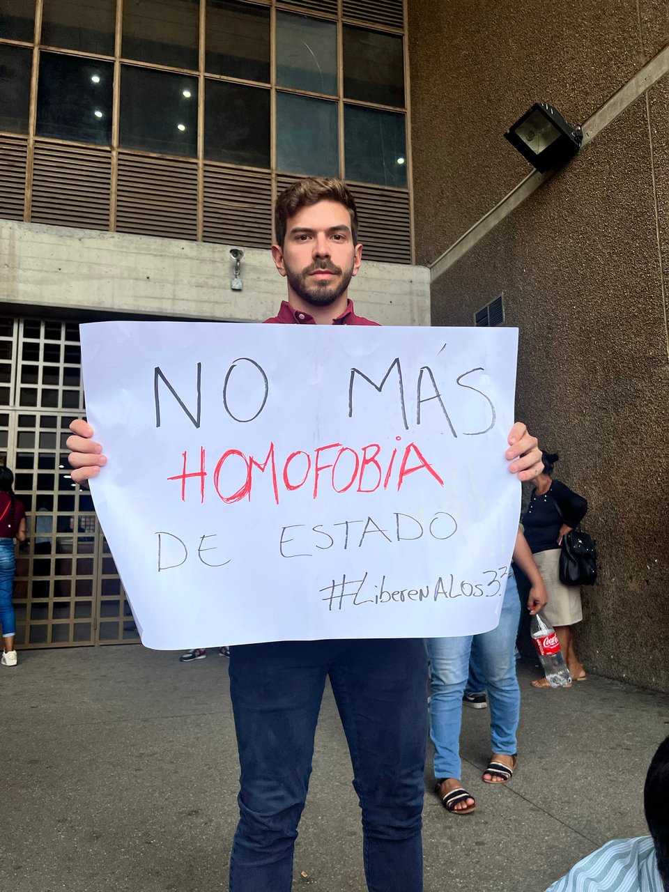 Venezuela: Arresto de 33 hombres en un sauna gay causa indignación