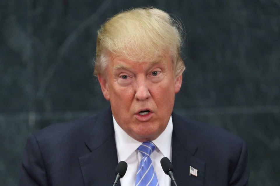 La seria advertencia de Trump a Biden antes de que vuelvan a subir las muertes featured image