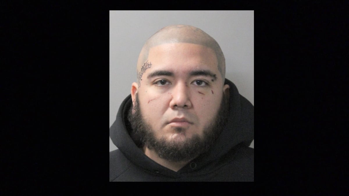 Isaiah González cae detenido por el homicidio a balazos de otro hispano (FOTOS)