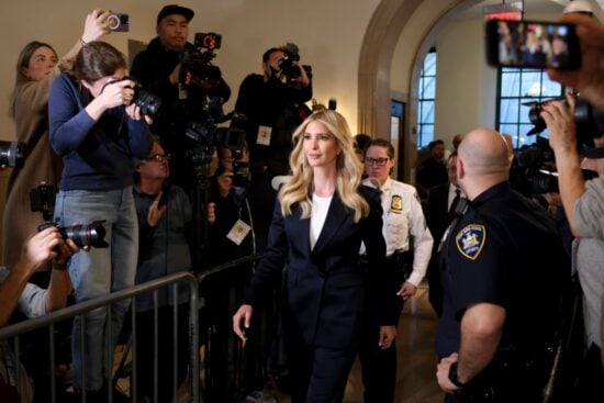 Conocimiento, Finanzas, Estrategias, Ivanka Trump testifica en juicio