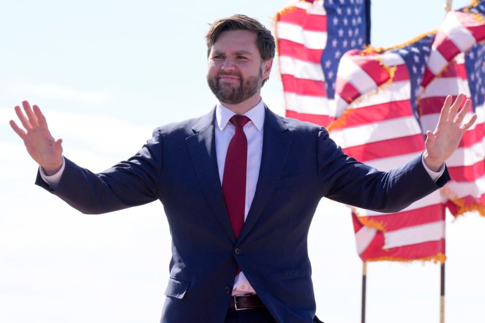 JD Vance lanza ataques contra líderes demócratas por las redadas migratorias en Los Ángeles featured image