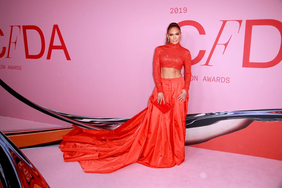5 ways Hispanic stars influence American fashion and beauty