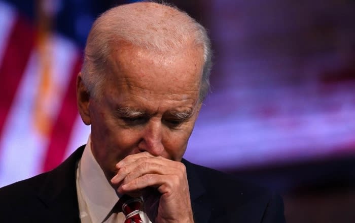 Biden sufre un rebrote y sigue dando positivo al Covid-19