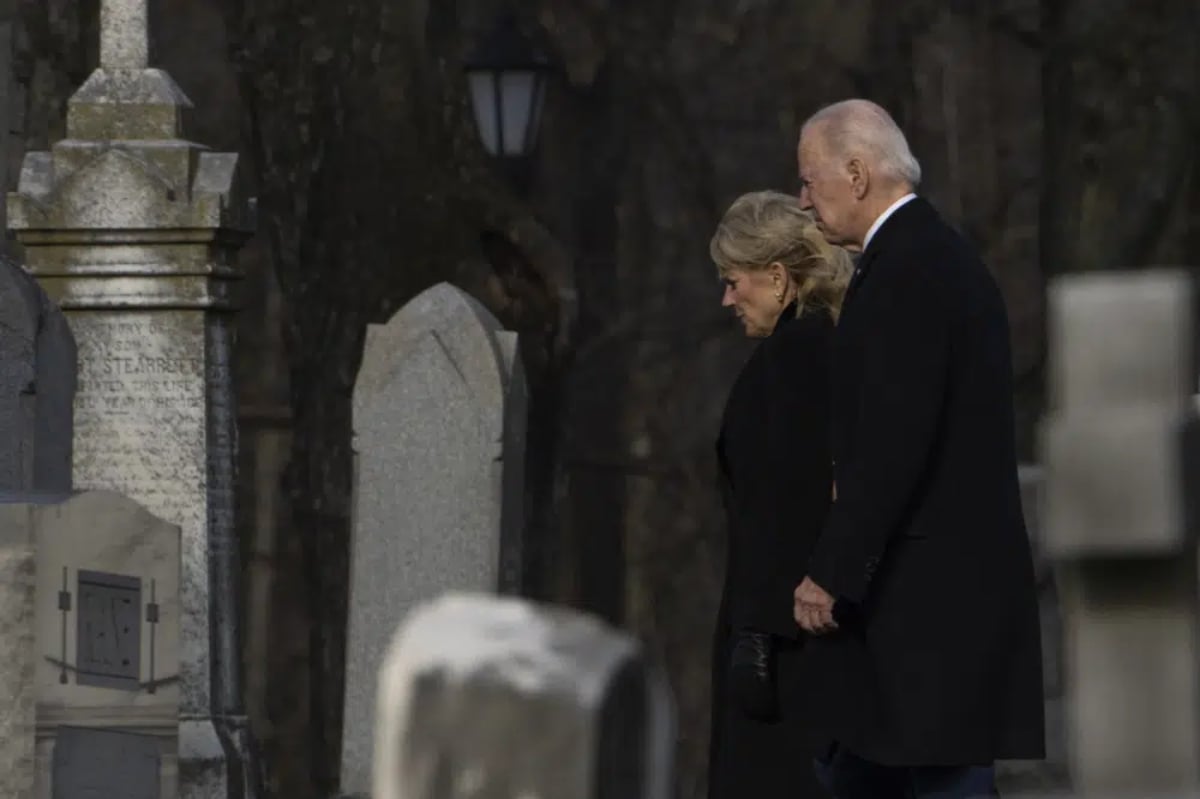 Joe Biden conmemora el aniversario luctuoso de su esposa e hija