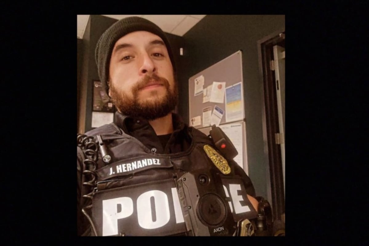 muerte, agente policial, ataque, cuchilladas, MundoNow