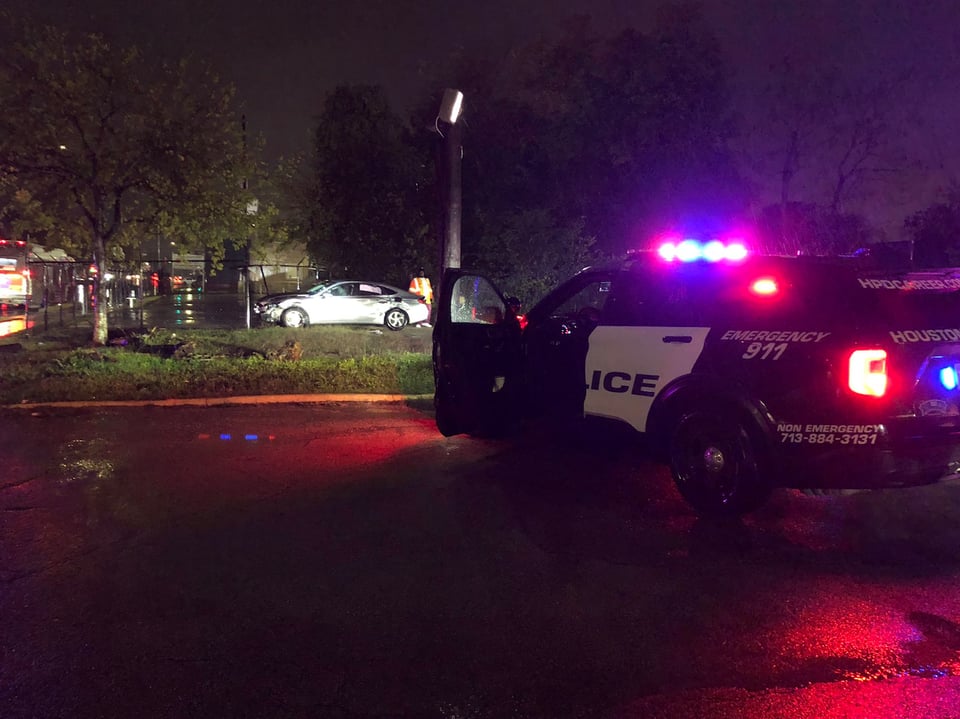 El primer reporte hablaba del accidente de un auto