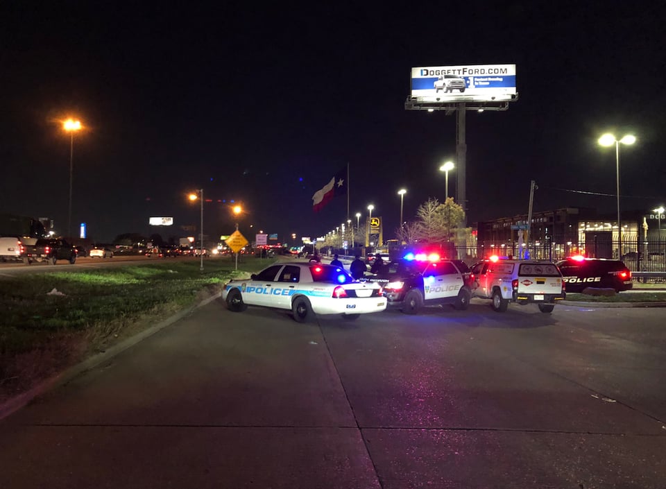 Marco Antonio Juárez perdió el control de su camioneta Toyota
