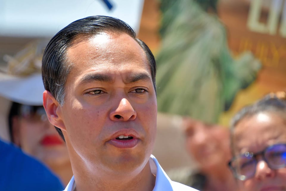 Julián Castro, político, demócrata, latino, MundoNOW