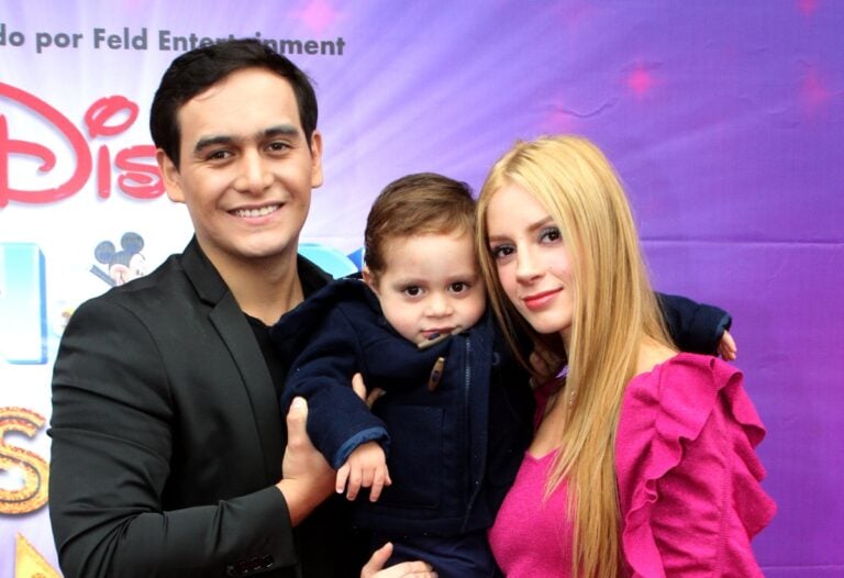 Hijo de Julián Figueroa se despide de su padre con emotivo mensaje (FOTOS)