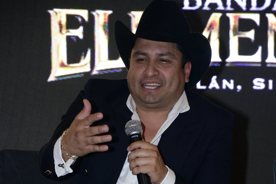 Julión Álvarez hace confesión de Juan Gabriel (VIDEO) featured image