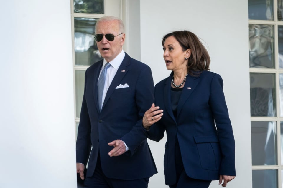 ÚLTIMA HORA: Kamala Harris da positivo a COVID-19