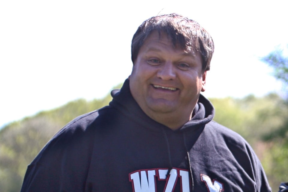 Muere icónico presentador de radio de Boston