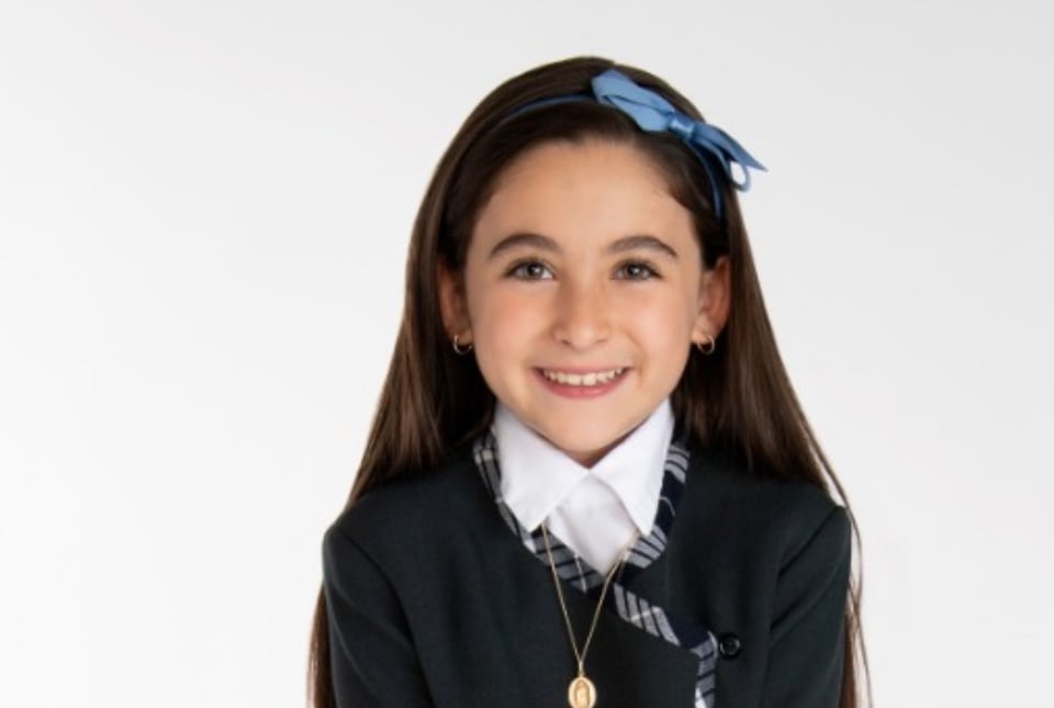 EN EXCLUSIVA, la pequeña actriz Lara Campos habla sobre su papel en ‘Corona de Lágrimas 2’