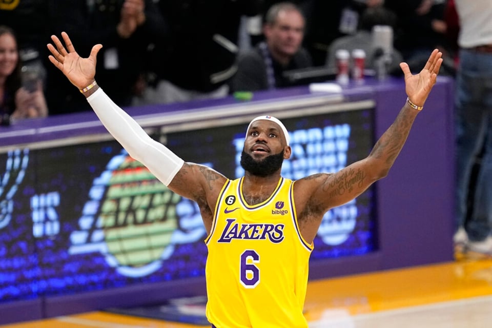 Bad Bunny y LeBron James confirman sospechas tras récord de El Rey en la NBA