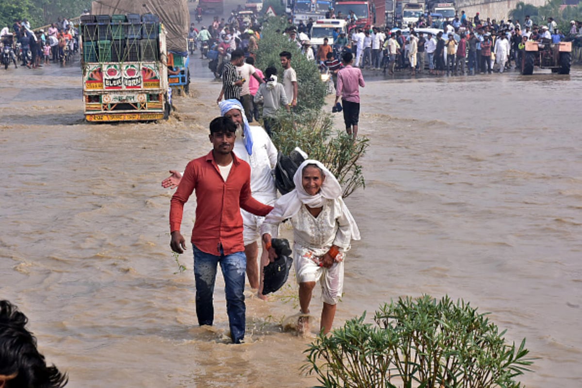 Lluvias muertos Nepal India