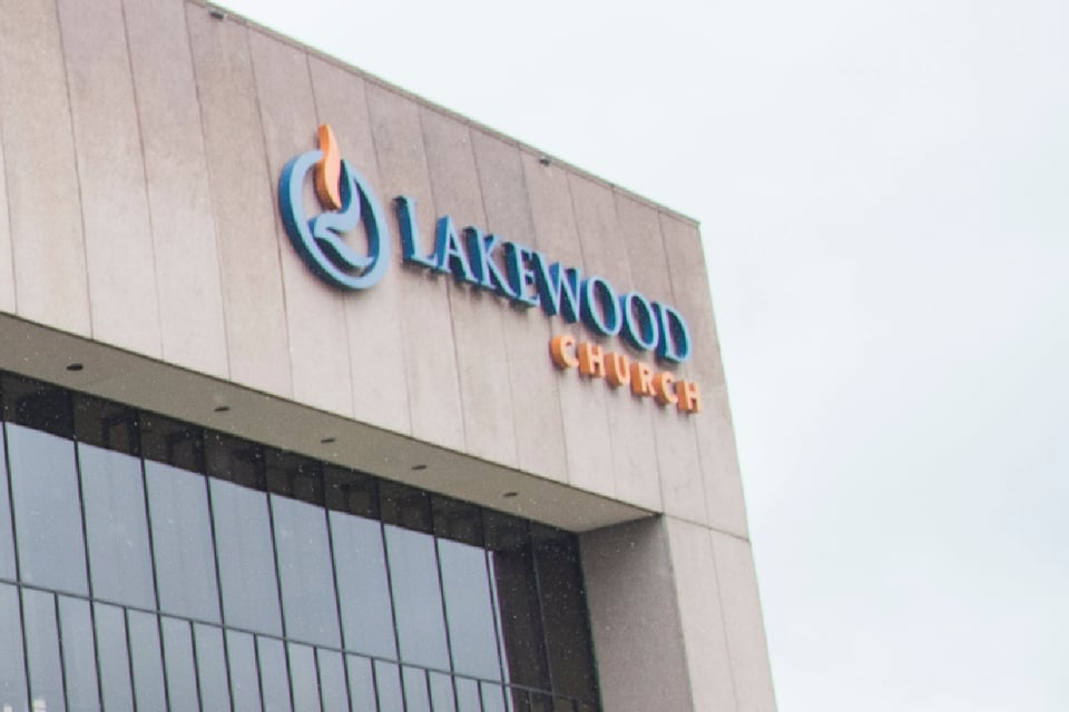 Reportan tiroteo en iglesia Lakewood en Houston featured image