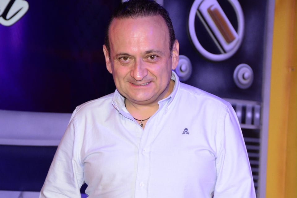 Televisa actor Lalo España comes out and reveals that he’s ‘living a love story’