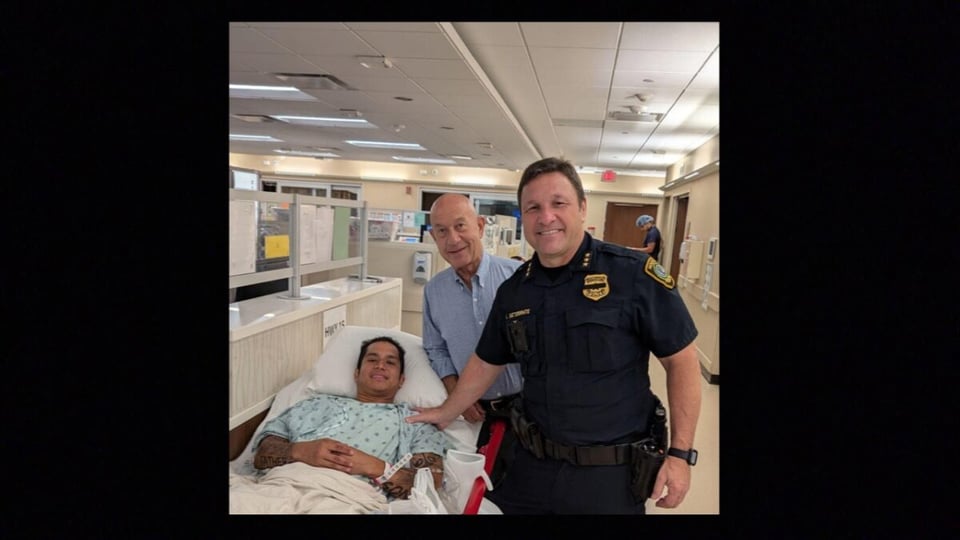 oficial F. García, alcalde Houston, agente herido, Departamento de Policía de Houston, MundoNOW