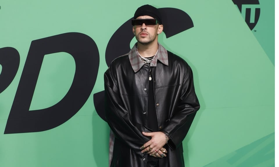 ¡Fanática rompe en llanto por no alcanzar boleto para Bad Bunny!