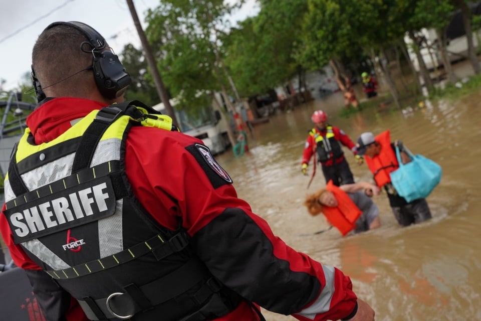 inundaciones, lluvias, equipo de rescate, albergues, MundoNOW