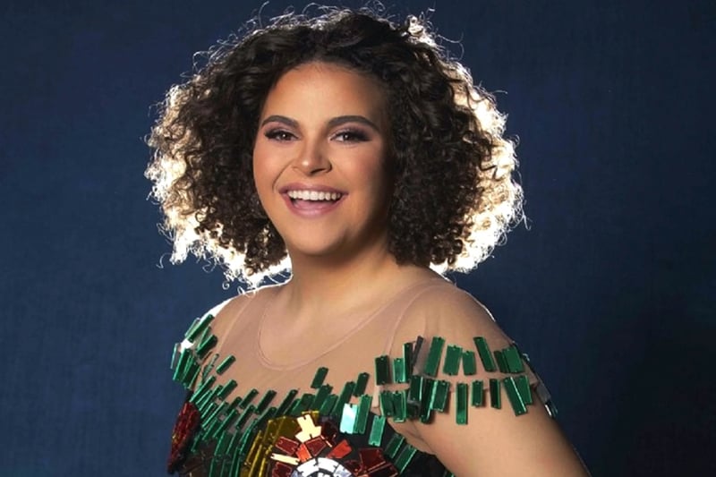 Lucerito Mijares, fashion, style, clothing, mundonow