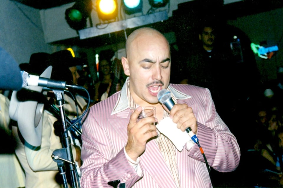 2020, pandemic, 2021, profits, MundoNOW. how much money does Lupillo have