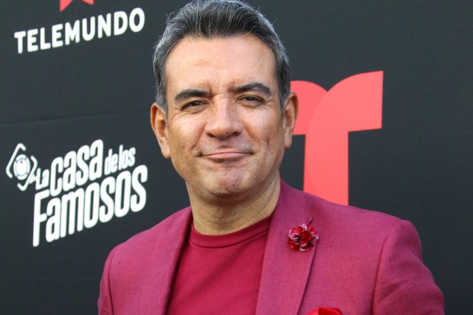héctor sandarti, mundonow, madre, muerte, de luto
