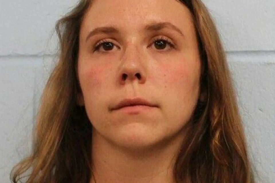 Wisconsin teacher arrested for inappropriate relationship with 11-year-old boy