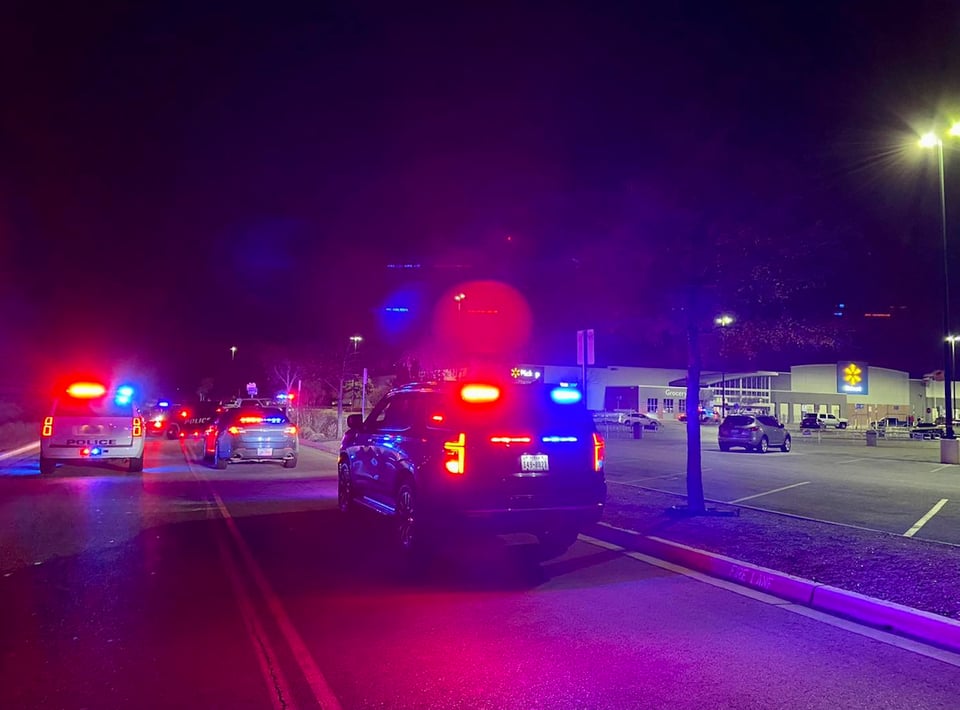 Walmart, asesinado, patrulla, policía, agentes