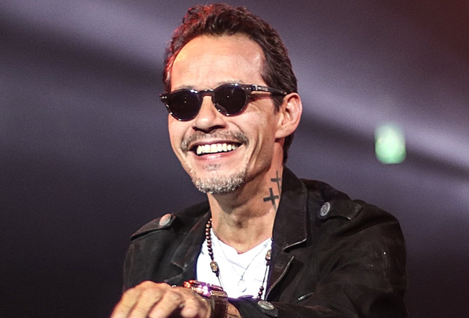 Tunden a Marc Anthony por tener una novia mucho más joven que él