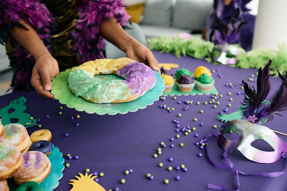 Recetas de Mardi Gras, tradiciones, King Cake, MundoNOW