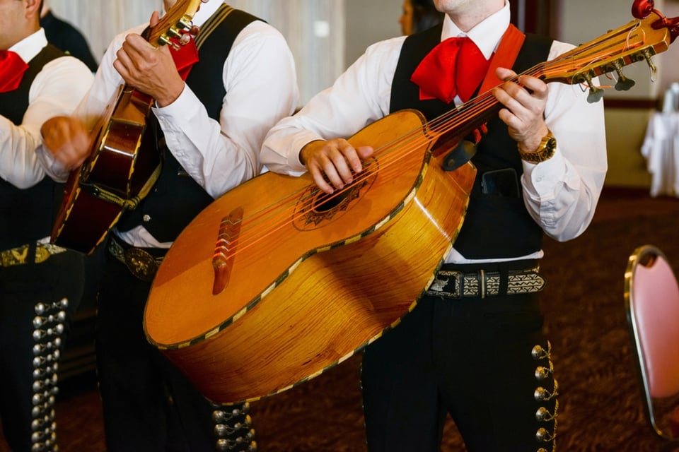 Efraín Jiménez, Payin, Ángel Jiménez, José Luis, MundoNow