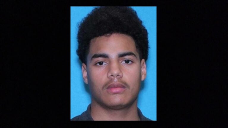 Marlon Moisés García es buscado por el asesinato a tiros de Luis García (FOTOS)