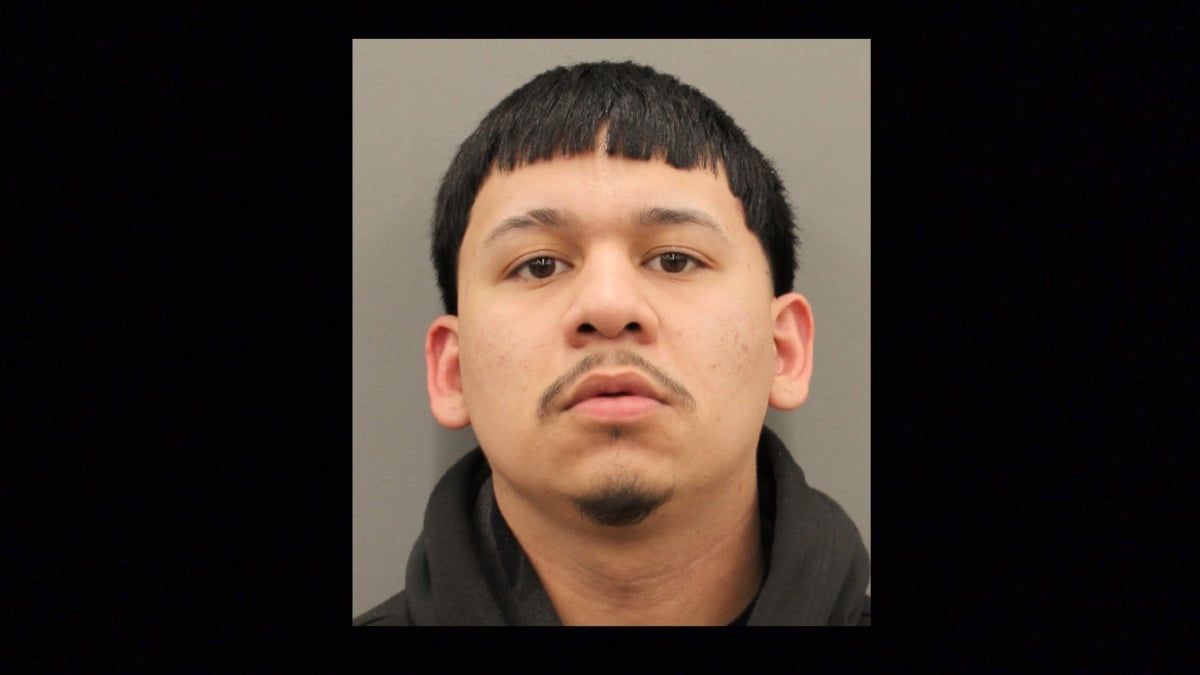 Daniel Medrano fue detenido en Texas y acusado del asesinato a balazos de Jordan Cappuchino en un crimen por el que hay otros fugitivos.
