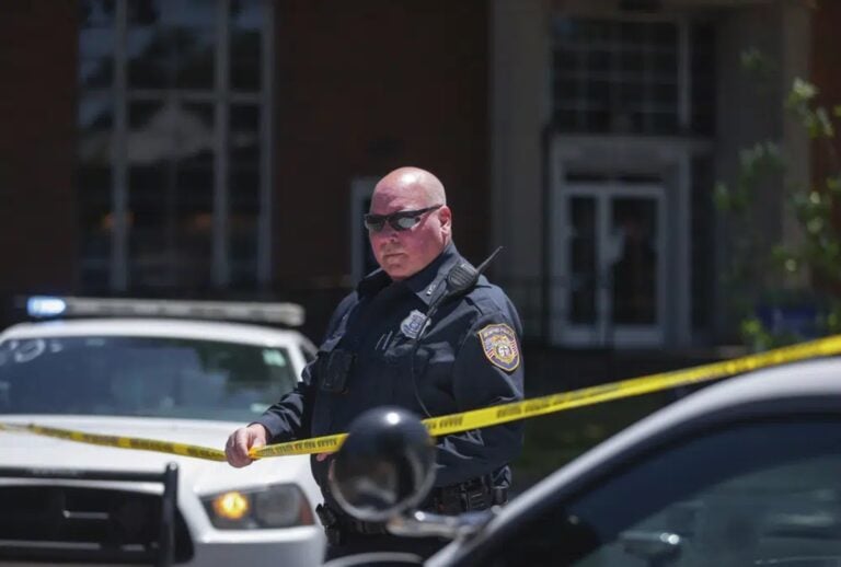 Reportan tiroteo en la estación de televisión WHBQ de Memphis
