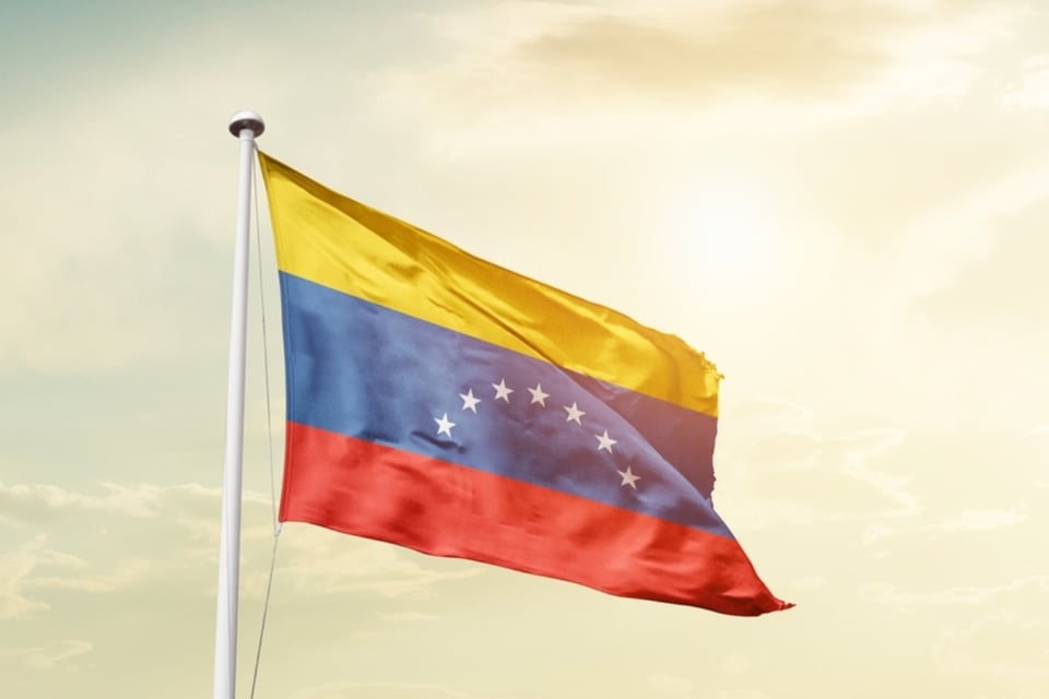 bandera, legado, MundoNOW, crisis