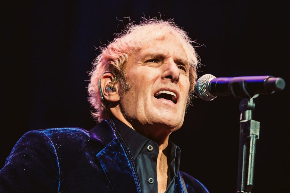 El cantante Michael Bolton revela diagnóstico de cáncer cerebral featured image