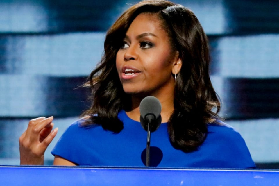 ¿Michelle Obama sustituirá a Biden tras renunciar a la candidatura?