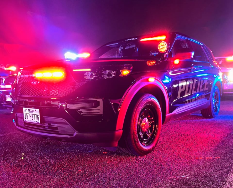 Schertz Police Department, patrol, siren, night raid, MundoNOW