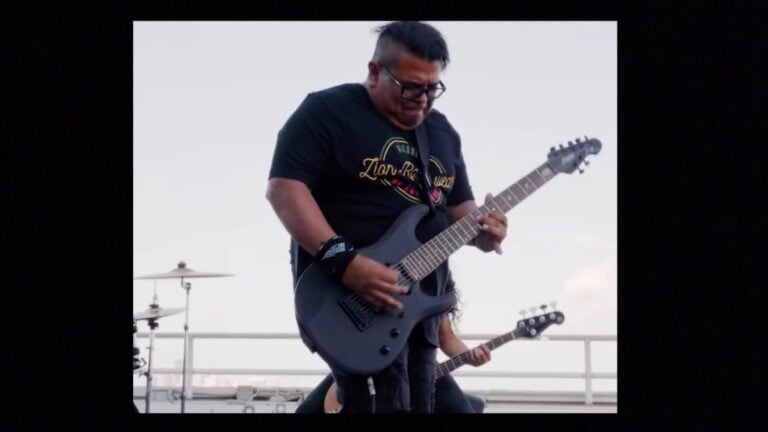 Ramón Canizales rinde honor a Dios con su guitarra eléctrica (FOTOS)