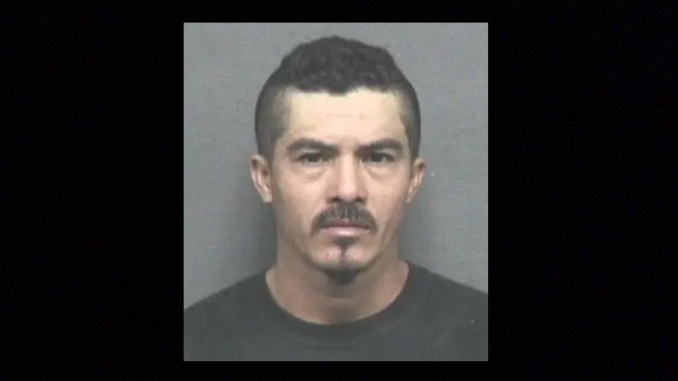 Luis Morón Romero sentenced to life for beating his girlfriend to death with a hammer in 2018 (PHOTOS)